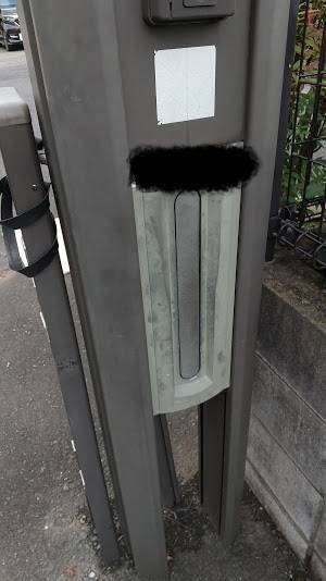 青梅トーヨー住器 所沢店のエクスポスト 縦型ポストの施工前の写真1