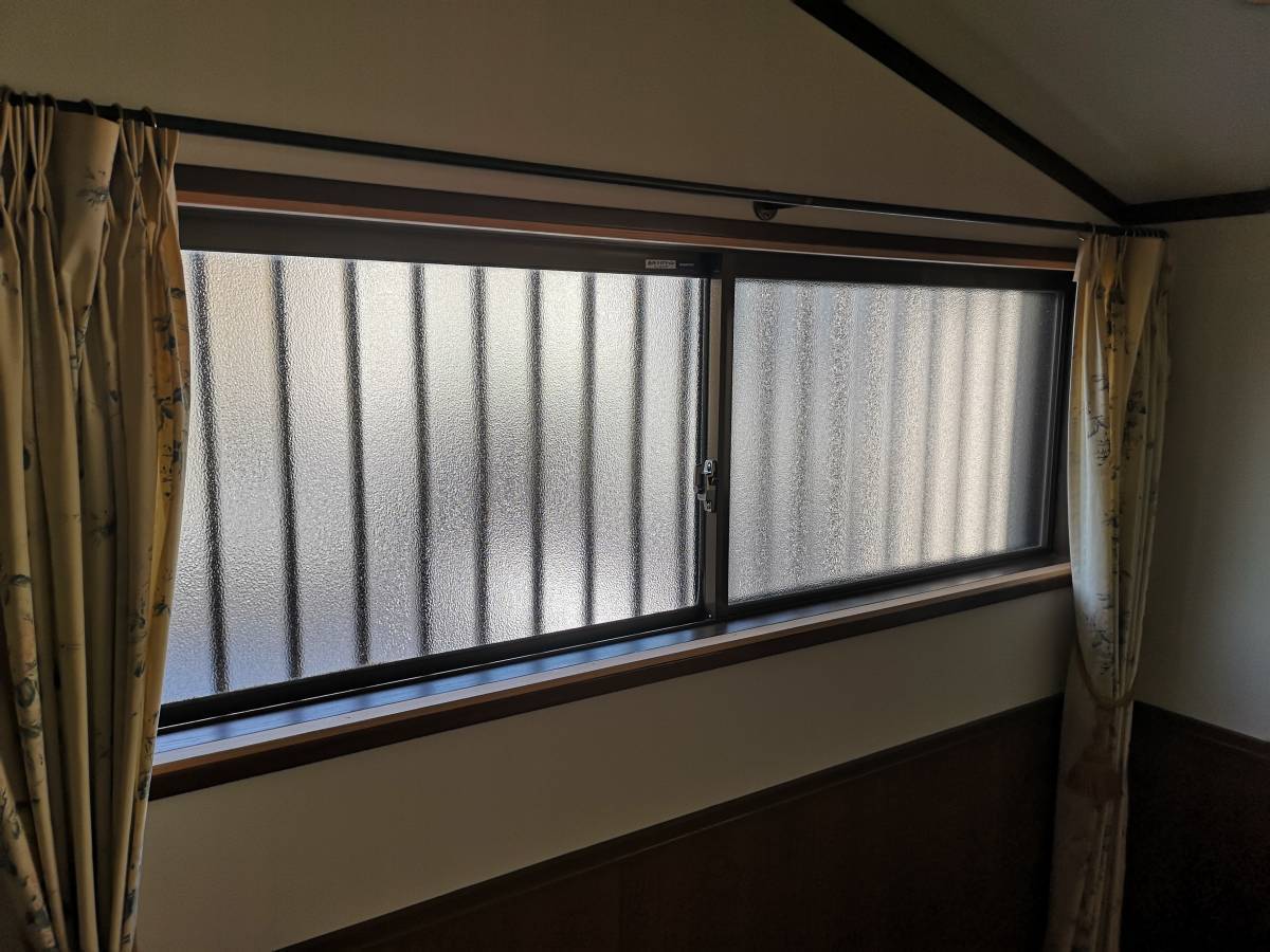 すまい:Reの0100 内窓工事 橋本市 インプラスの施工前の写真3