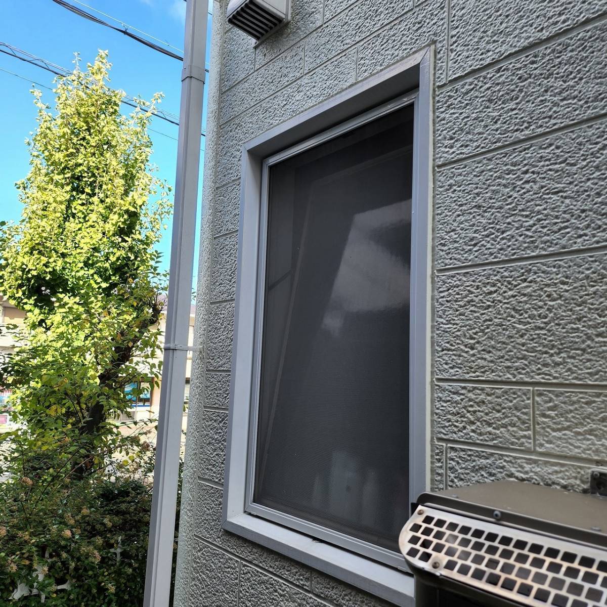 すまい:Reの0121 浴室窓交換 和歌山県橋本市の施工前の写真1