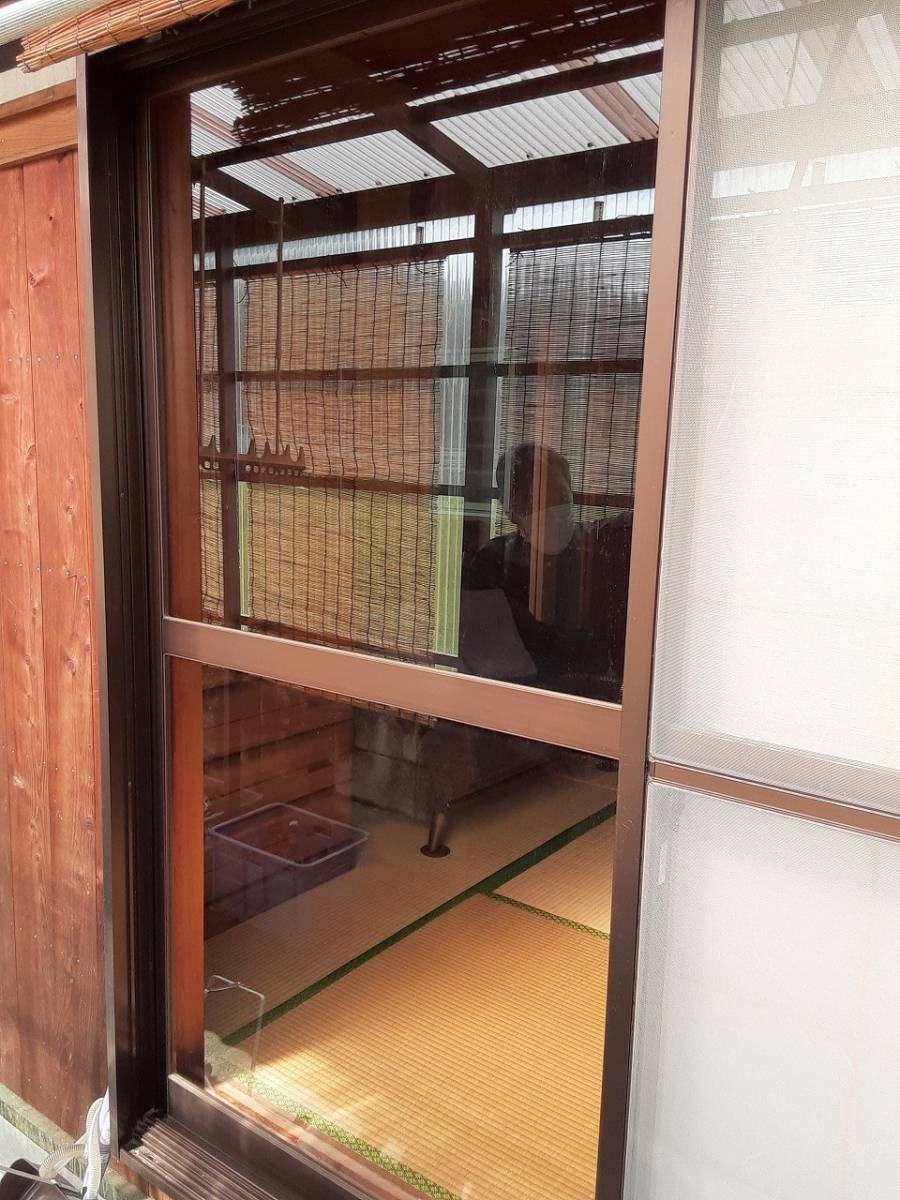 すまい:Reの0138 硝子交換 和歌山県橋本市向副の施工前の写真1