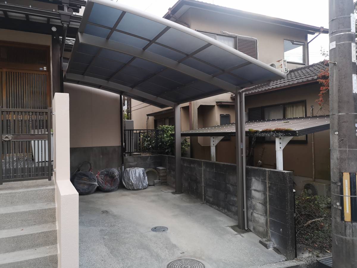 すまい:Reの0157 カーポート交換工事 和歌山県橋本市恋野の施工後の写真1