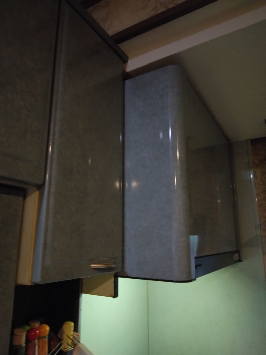 すまい:Reの0171 IHレンジフード交換工事 和歌山県橋本市御幸辻の施工前の写真1