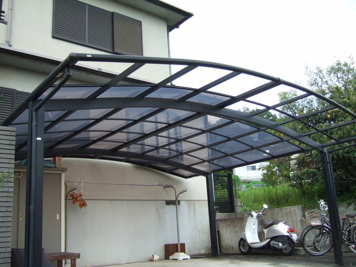 すまい:Reの0032 カーポート屋根材張替の施工前の写真1