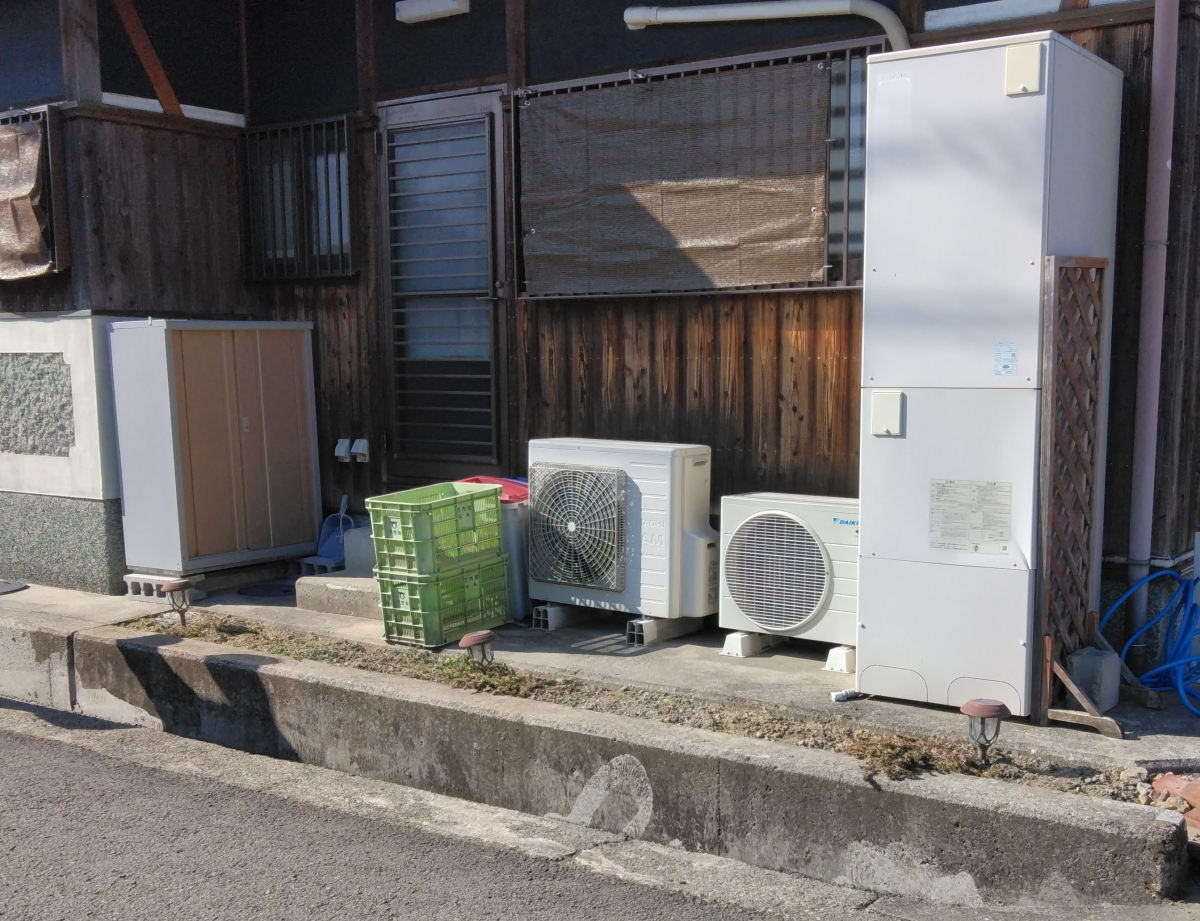 すまい:Reの0173 フェンス工事 和歌山県橋本市学文路 の施工前の写真1