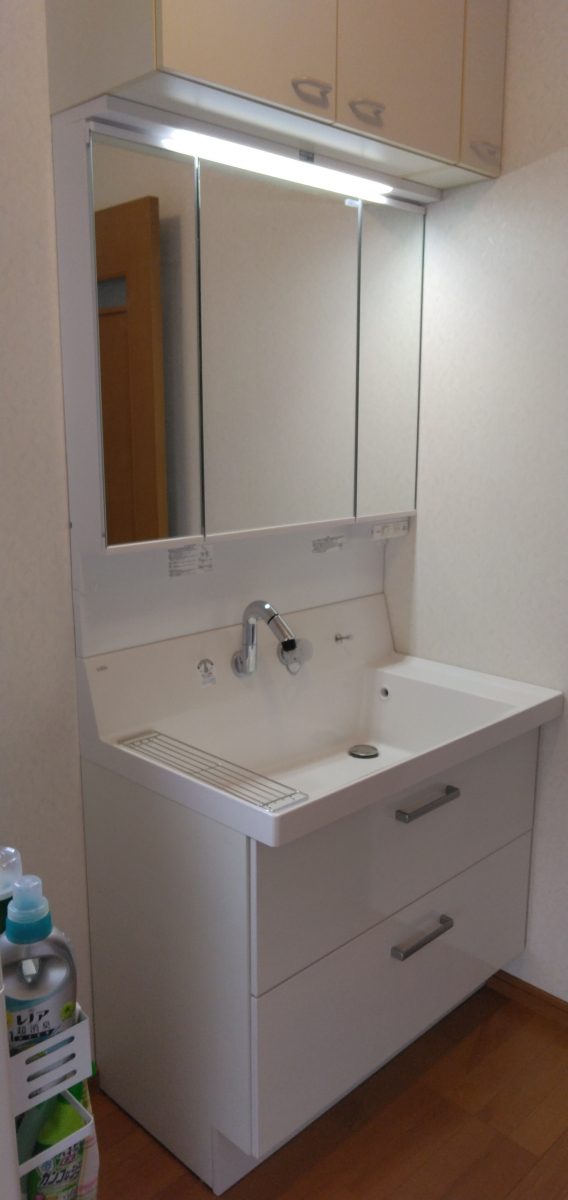 すまい:Reの0184 洗面化粧台交換工事 和歌山県橋本市城山台の施工後の写真2