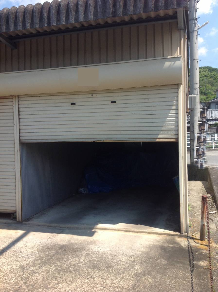 すまい:Reの0051 シャッター修理の施工前の写真1