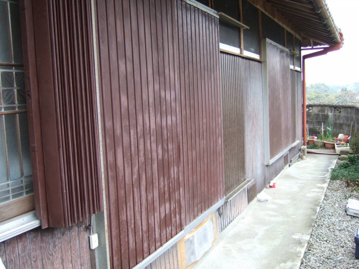 すまい:Reの0059 シャッター雨戸設置の施工前の写真1
