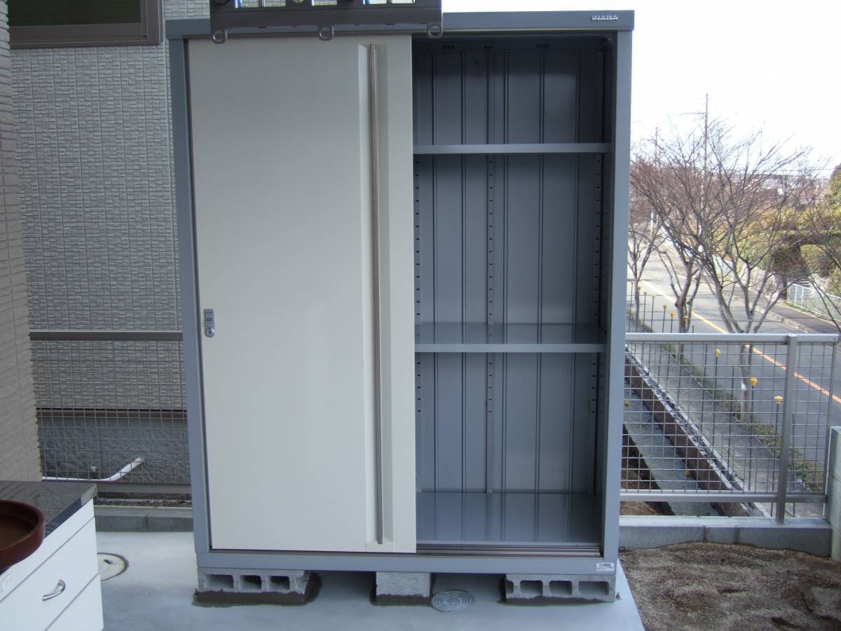 すまい:Reの0071 物置設置の施工後の写真1