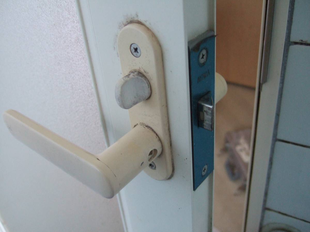 すまい:Reの0073 浴室取手交換の施工前の写真1