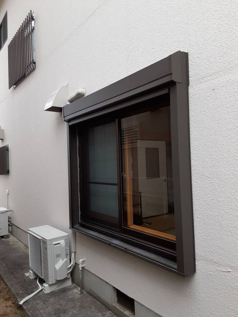 すまい:Reの0092 電動シャッター工事の施工後の写真1