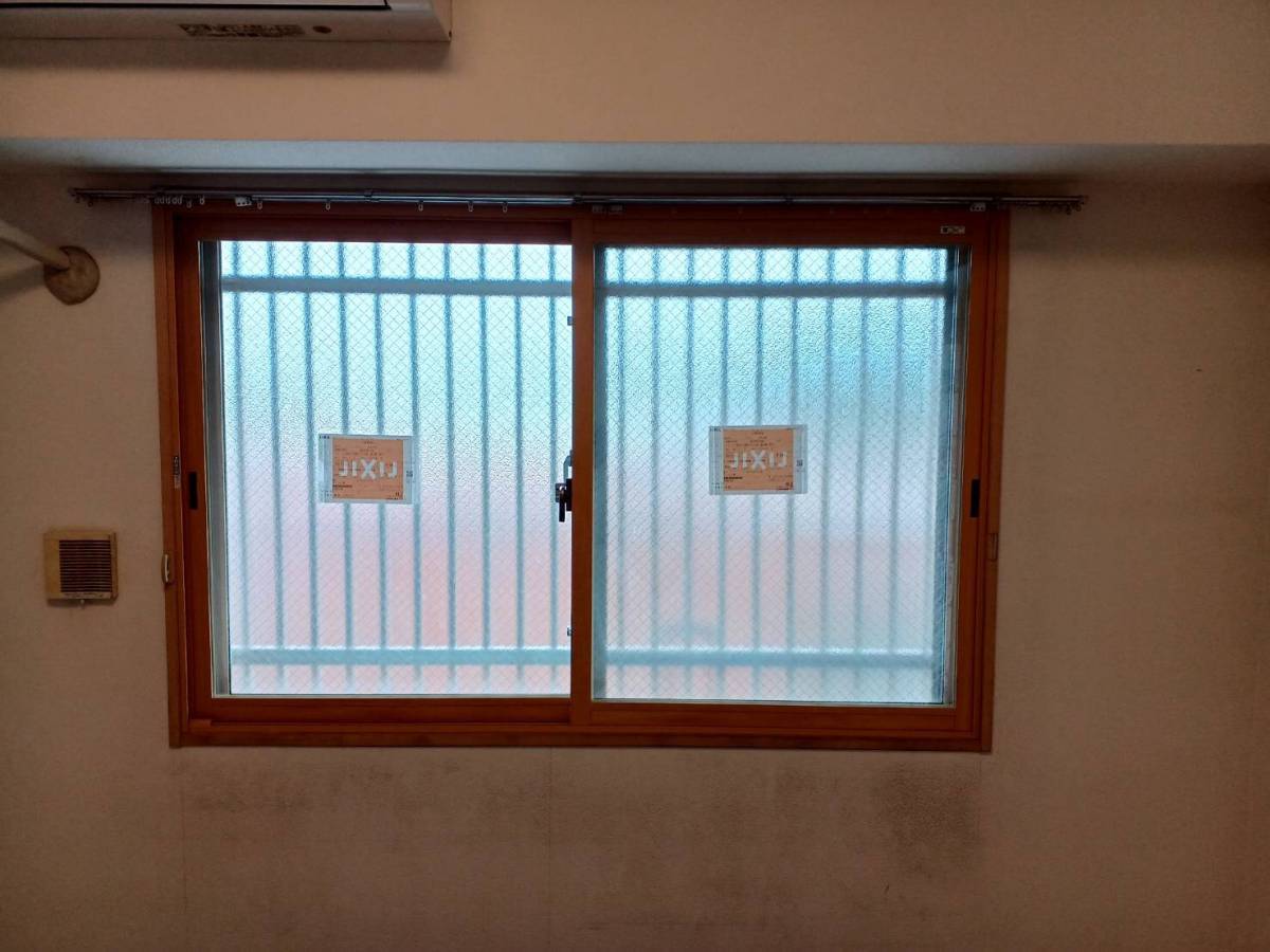 横浜トーヨー住器の簡単施工で二重窓に!内窓~インプラス~の施工後の写真1