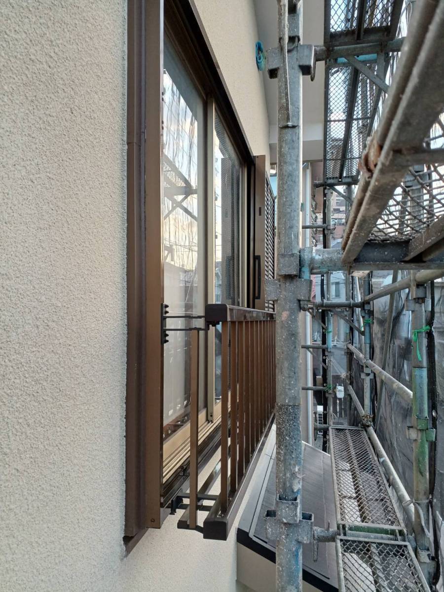 横浜トーヨー住器の手すりの取り付けに行ってきました!の施工後の写真2