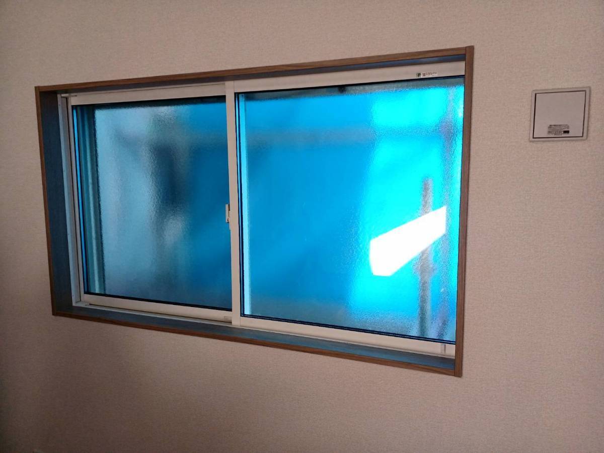 横浜トーヨー住器の省エネ効果もアップ!インプラスの設置に行ってきました。の施工前の写真1
