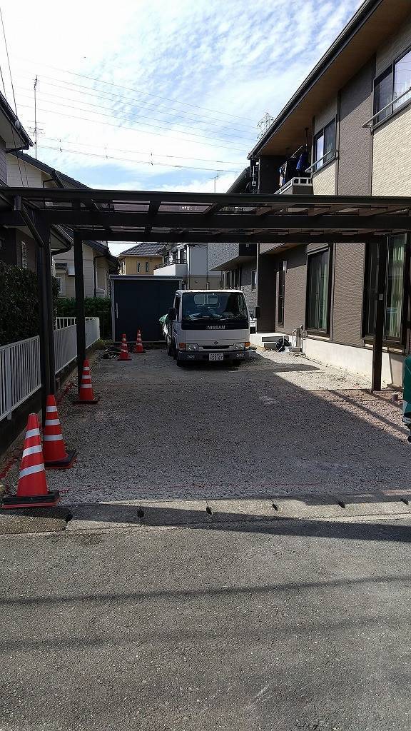 杉山トーヨー住器のカーポート(ネスカ)設置の施工前の写真1