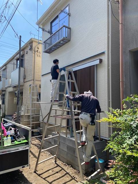 イワセトーヨー住器のアルミルーフを新規に取付しました/ LIXIL スピーネの施工前の写真2