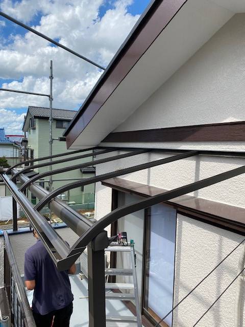 みもとトーヨーの強い日差しや紫外線をカット!後付けテラス【スピーネ】の施工前の写真3