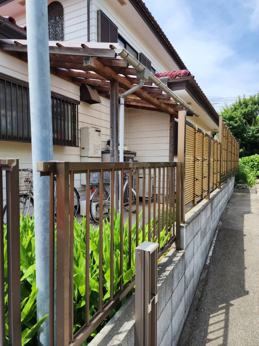 みもとトーヨーの吹き込む雨を防ぎたいの施工前の写真1