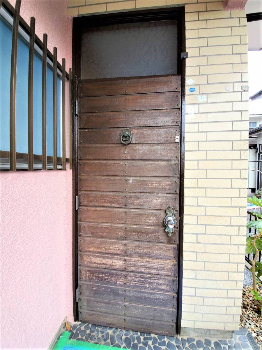 みもとトーヨーの【リシェント】玄関の高さを既存の玄関よりも高く!の施工前の写真1