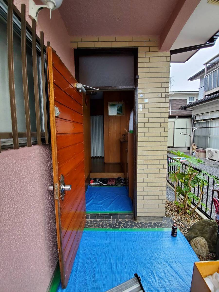 みもとトーヨーの【リシェント】玄関の高さを既存の玄関よりも高く!の施工前の写真2