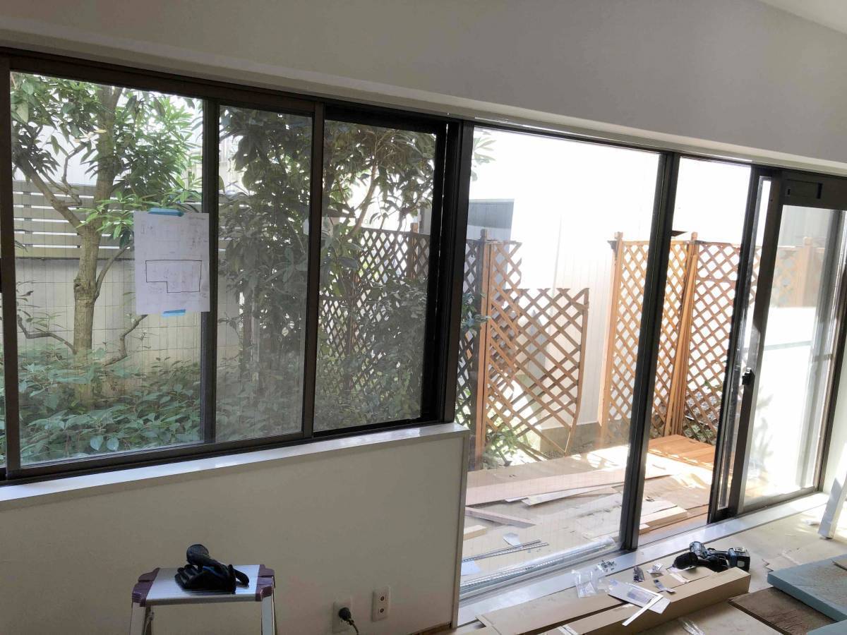 サガワトーヨー住器の窓 リフォーム LIXILの内窓「インプラス」の施工前の写真1