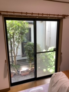 フジテックトーヨー住器のインプラス 内窓工事 住宅省エネ2024キャンペーンの施工前の写真1