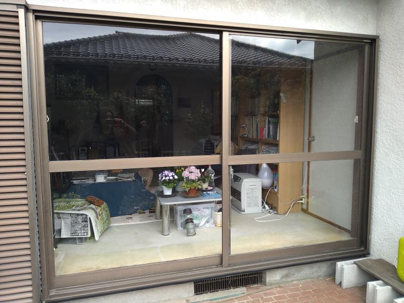 ミネトーヨー住器の【八王子市】LIXIL リプラス トリプルガラス「取替窓工事」2024年度補助金活用 の施工前の写真1