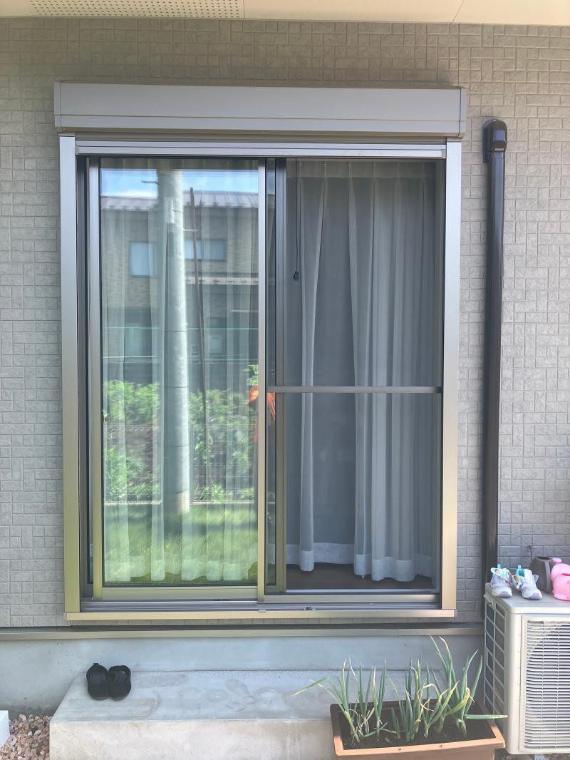 ミネトーヨー住器の【八王子市】外付け日よけ スタイルシェード取付工事の施工前の写真1