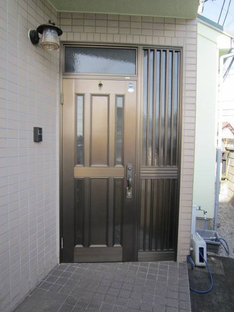 大森建窓トーヨー住器の🔷🔶【埼玉県所沢市】リシェント玄関ドア3 施工-11🔶🔷の施工前の写真1