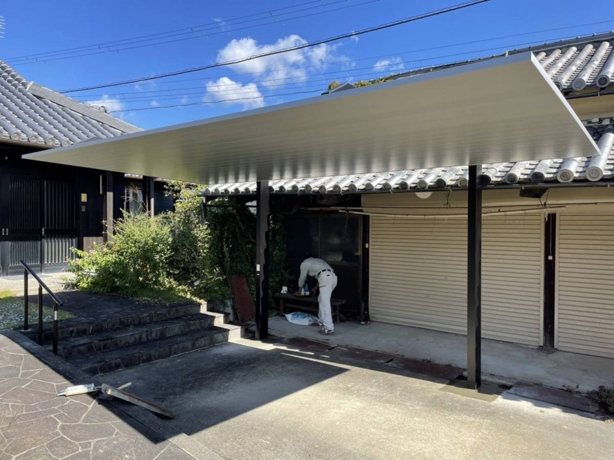 花光リフォームのカーポート工事 御坊市の施工後の写真1