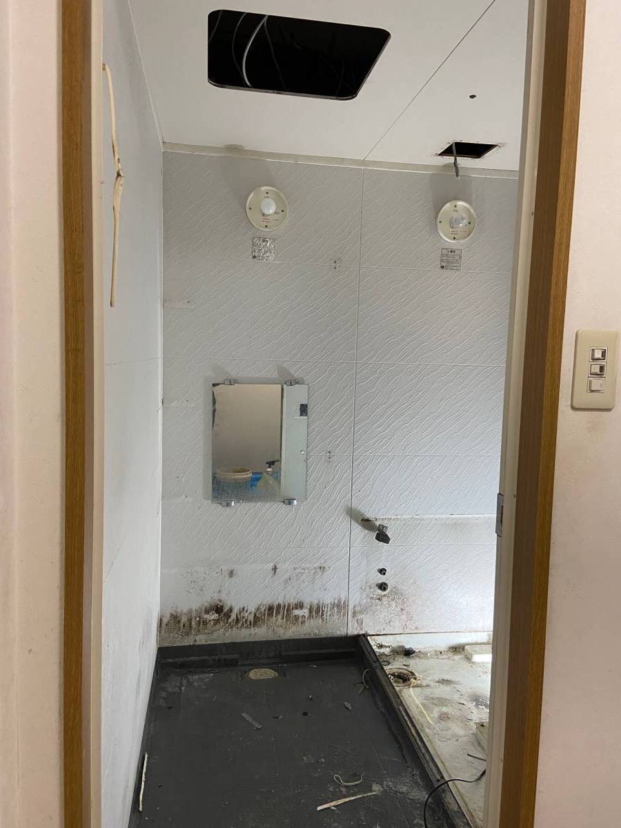 東京石原トーヨー住器の浴室リフォーム リデアの施工前の写真2