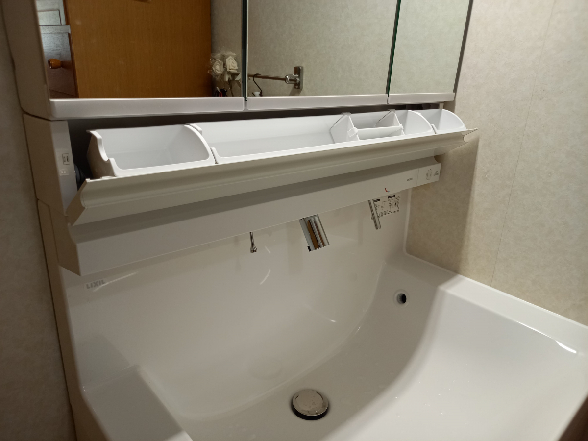 東京石原トーヨー住器の洗面化粧台 クレヴィの施工後の写真3