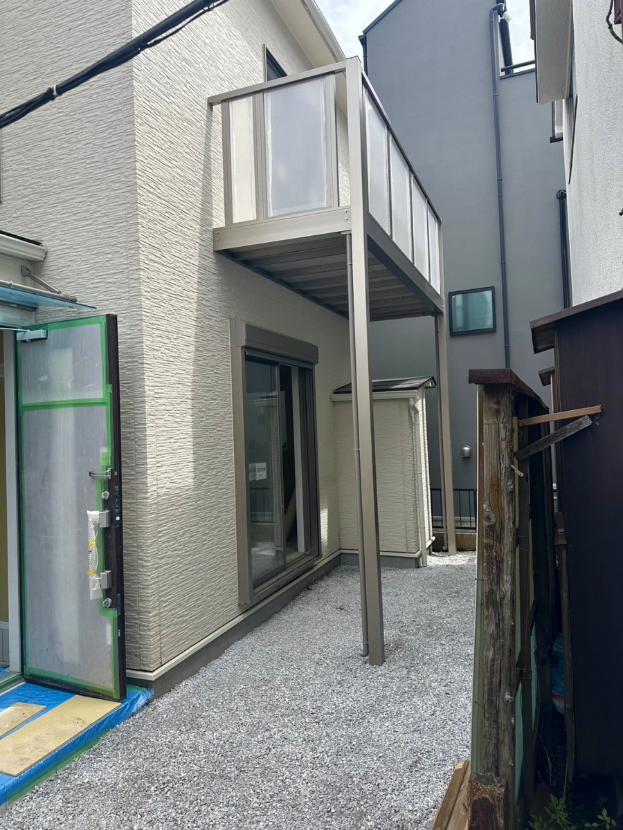 MADOORの【目黒区】やっぱりバルコニーが欲しい!そんな時にも!(ビューステージ)の施工後の写真1