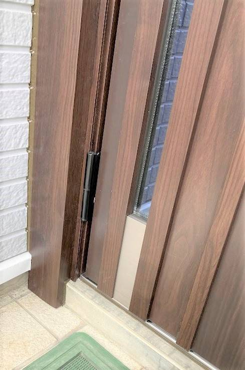 NCCトーヨー住器 諏訪店の経年劣化した玄関を交換!の施工後の写真3
