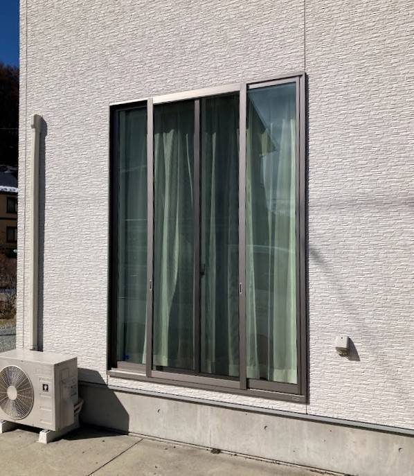 NCCトーヨー住器 諏訪店の外からの視線や日差しをカット。スタイルシェードで快適に。(茅野市)の施工前の写真1