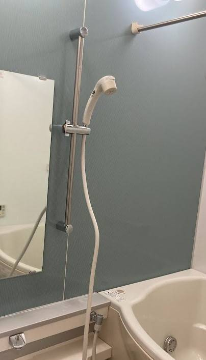 NCCトーヨー住器 諏訪店の欠けてしまったシャワーフックの交換をしました(諏訪市)の施工後の写真2