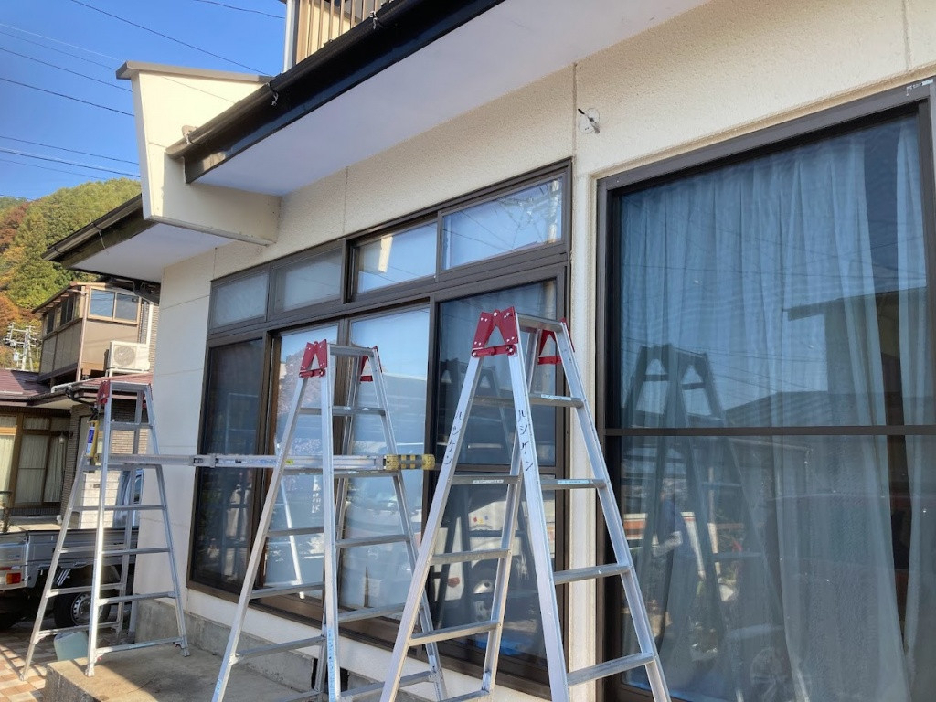 NCCトーヨー住器 諏訪店の日よけ対策工事をしました!の施工前の写真2
