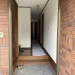 NCCトーヨー住器 諏訪店の玄関も新しく!吊元も反対にできちゃいます!の施工前の写真2