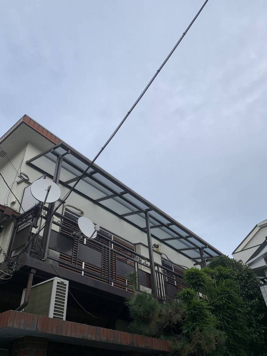 かとうがらすてん 大森山王の軒が傷んでおり、撤去致しました。軒の代わりにスピーネ取付。の施工後の写真1