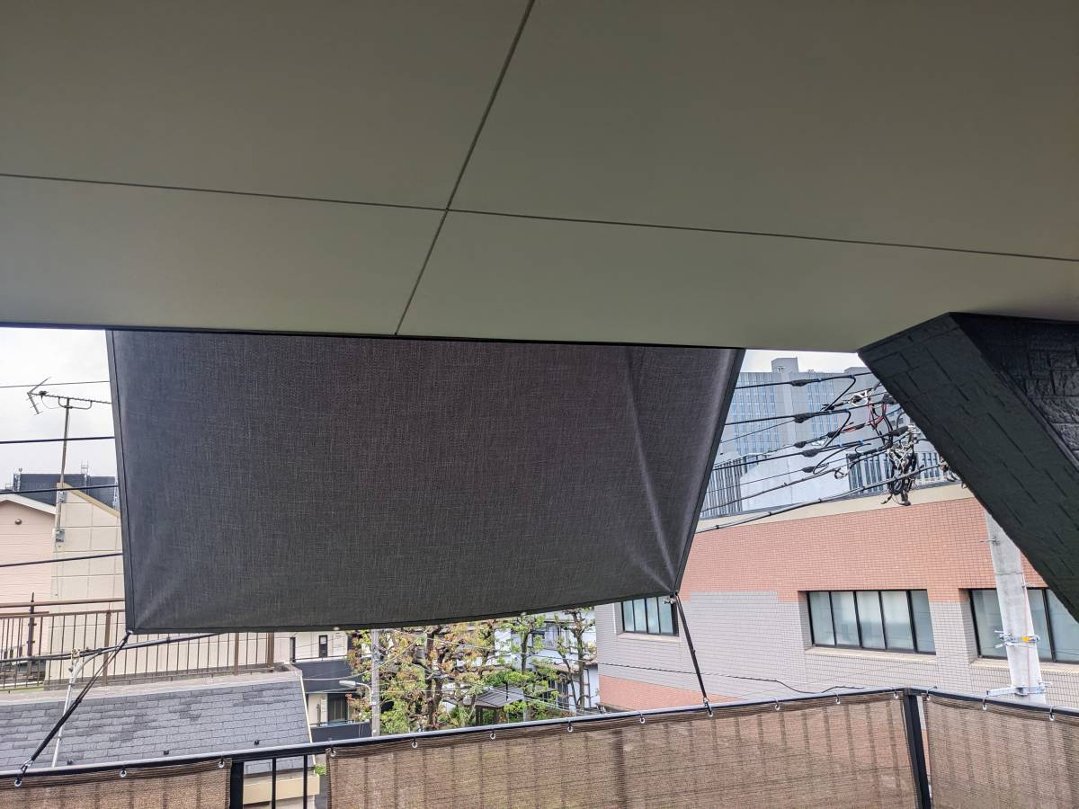 かとうがらすてん 大森山王の日差し対策にシェード取付の施工前の写真2