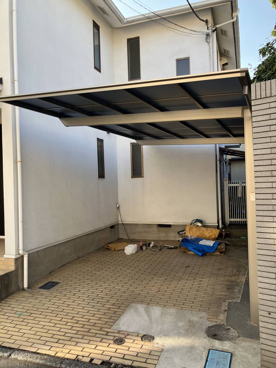 かとうがらすてん 大森山王の【東京都 品川区】大事な愛車の為にカーポートお取付けの施工後の写真2