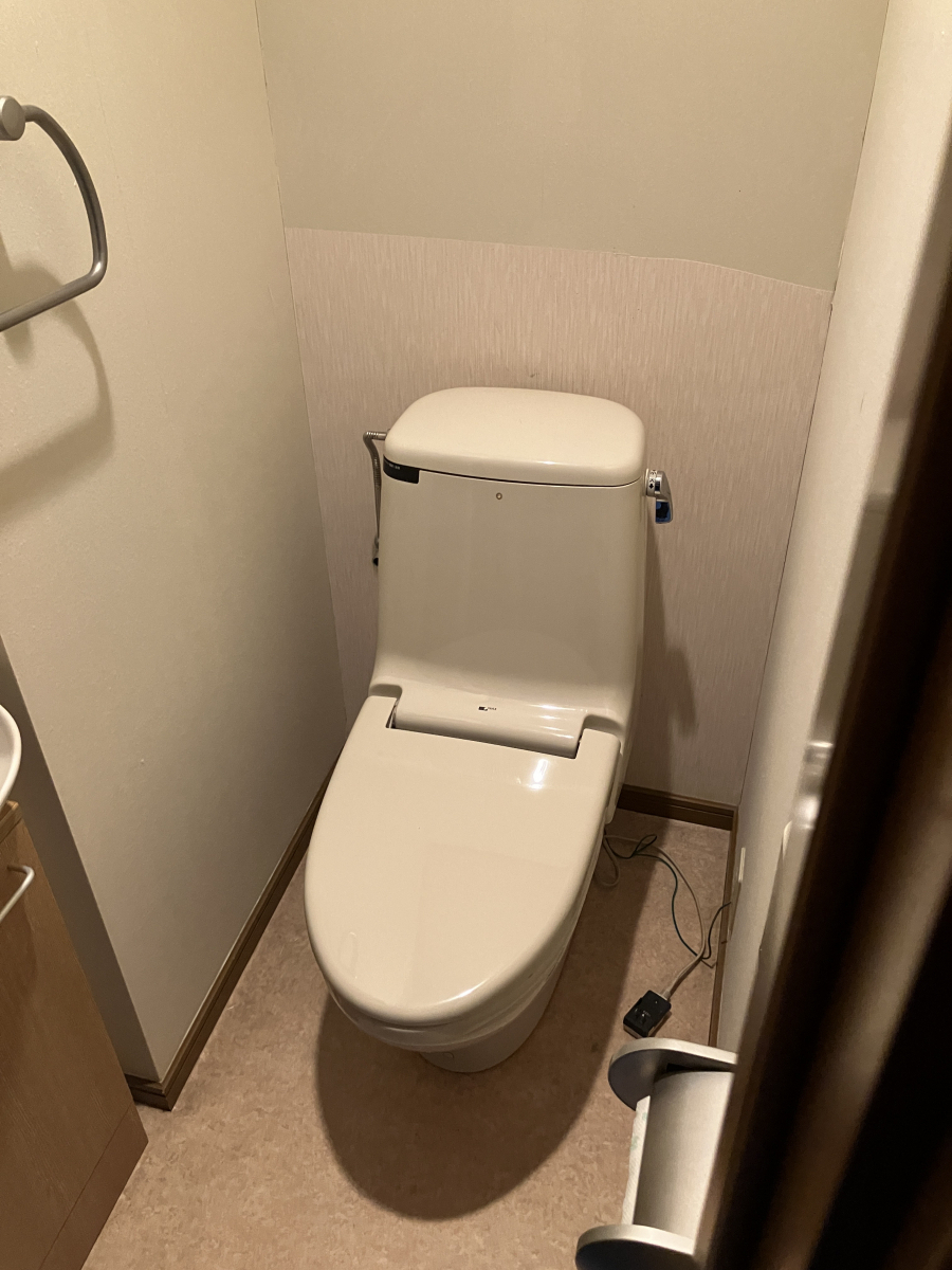 かとうがらすてん 大森山王のトイレ交換+α 【東京都品川区】の施工前の写真1