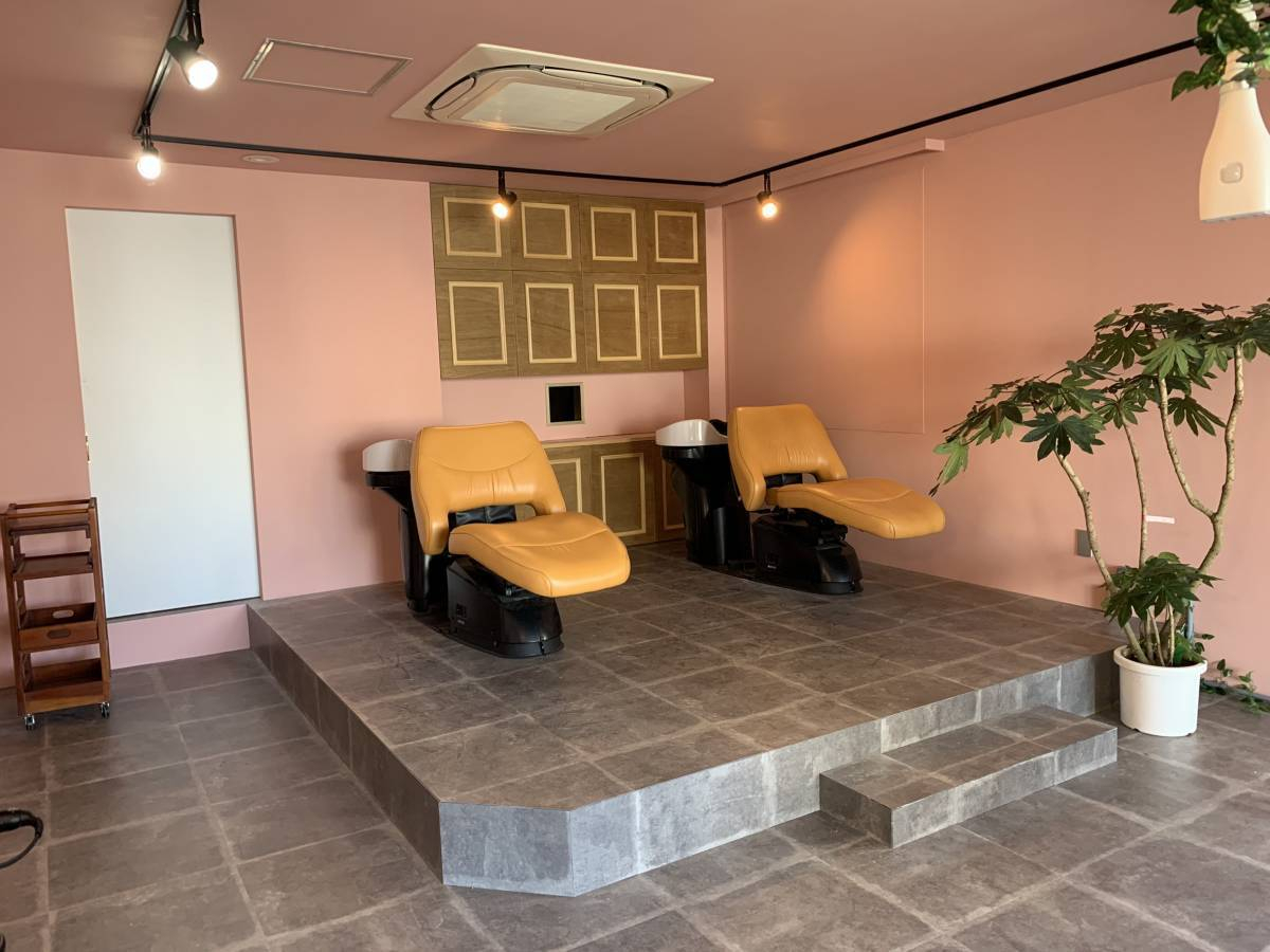 ホームリフレヒロセの店舗バックヤード用ドア!!の施工後の写真1