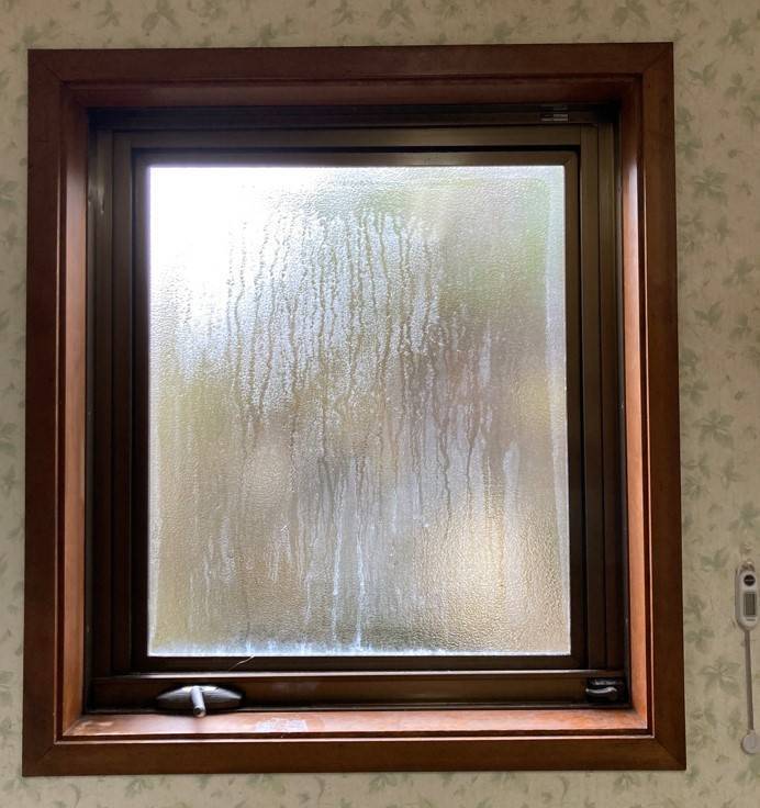 ネットアスの開きの窓が引違いに変身!【リプラス汎用枠】の施工前の写真1