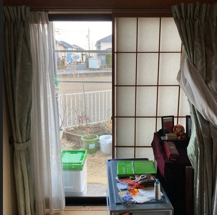 ネットアスの内窓インプラスは夏も快適になります!の施工前の写真1