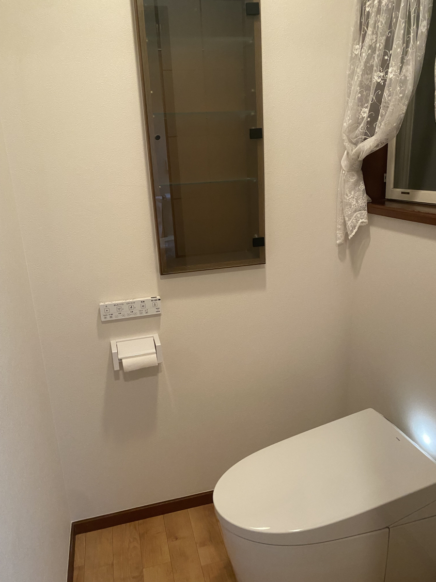 パートナー鷹取店のトイレと内装まるごと1Dayリフォームパック施工~TOTOネオレスト~の施工後の写真2