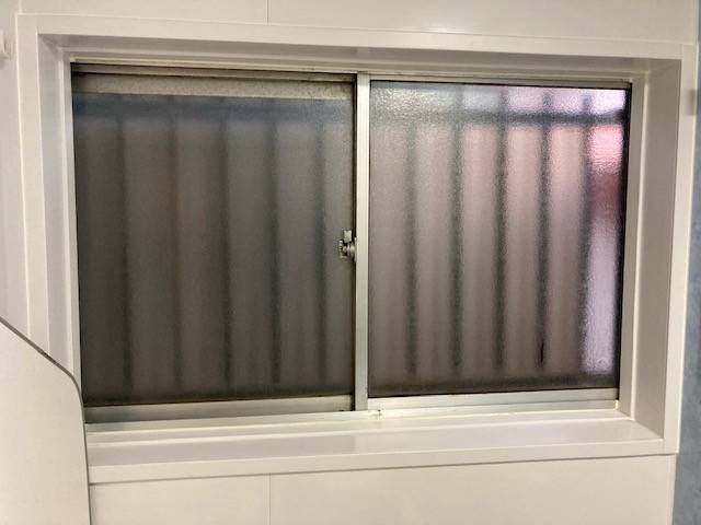 エコプロの窓リフォーム / 青梅市の施工前の写真1