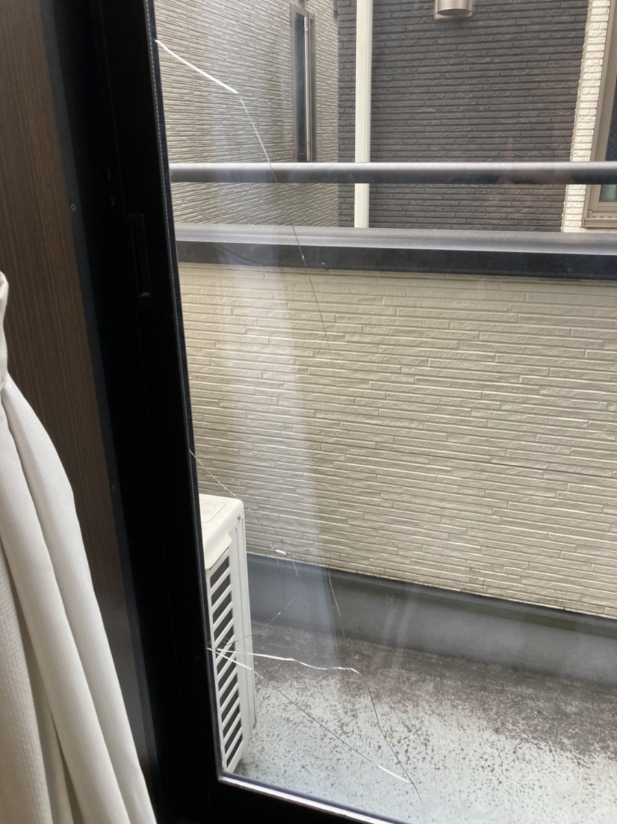 エコプロのリビングのガラス交換 / さいたま市の施工前の写真2