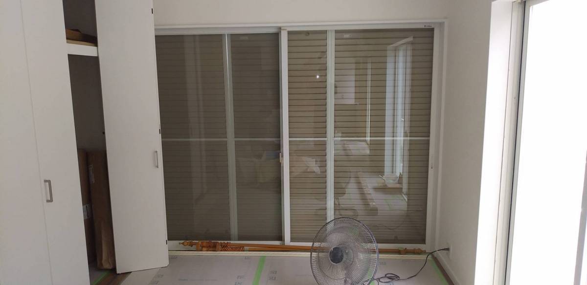 大成トーヨー住器の内窓取付け|インプラス|LIXIL|結露対策|断熱対策|光熱費削減|小田原市|湘南地域|防音対策の施工前の写真3