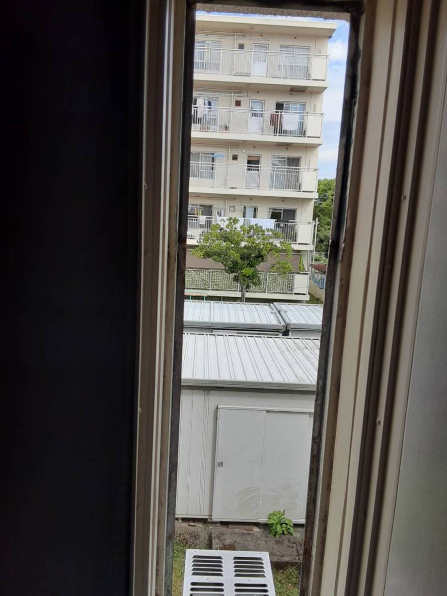 大成トーヨー住器のサッシ交換工事|ジャロジー窓|ガラスルーバー窓|LIXIL|小田原市|の施工後の写真1