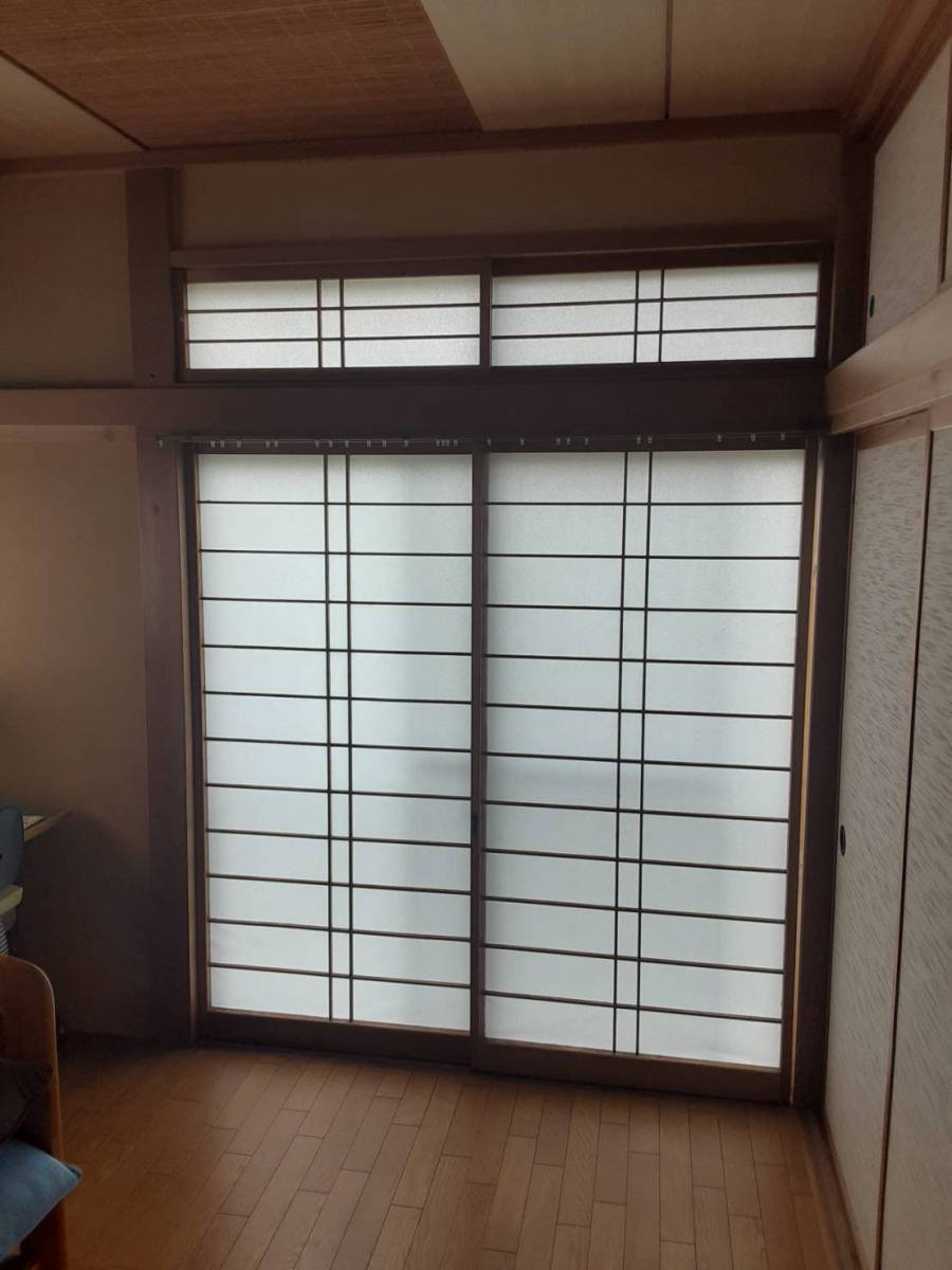 大成トーヨー住器のインプラス|内窓設置|断熱対策|補助金|簡単リフォーム|結露対策|小田原市|の施工前の写真1